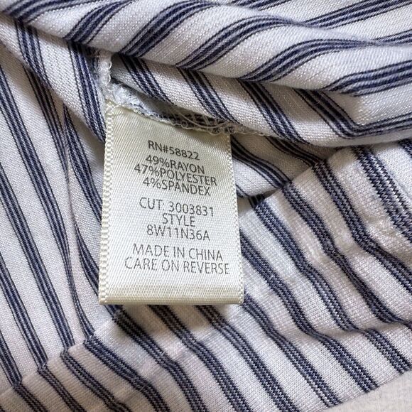 Max Studio Top Womens‎ Plus 1X Gray Stripe Tie Cuff Boat Neck Nautical Coastal - Picture 7 of 9